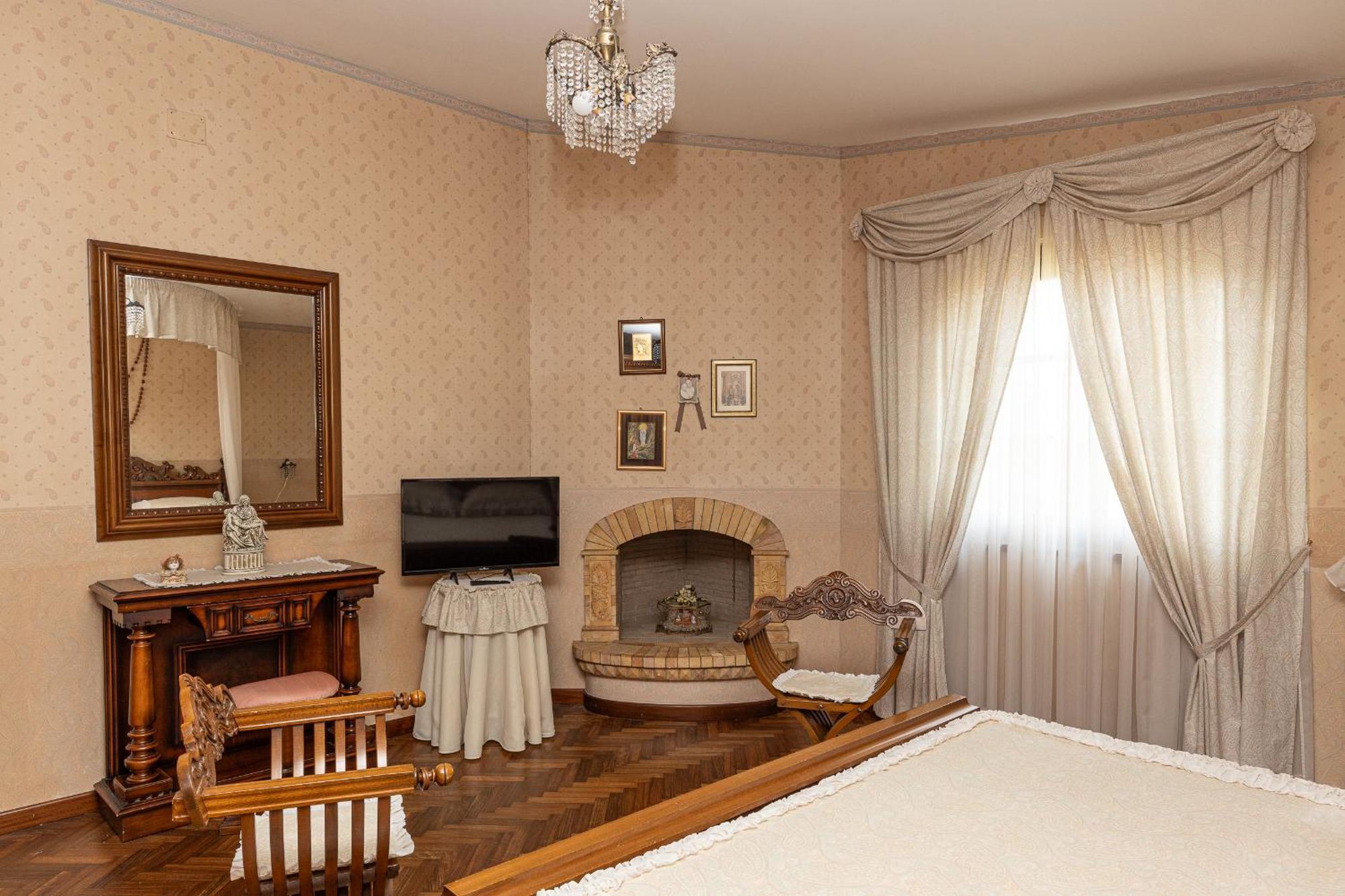 B&B Villa Dei Desideri Chieti Eksteriør billede