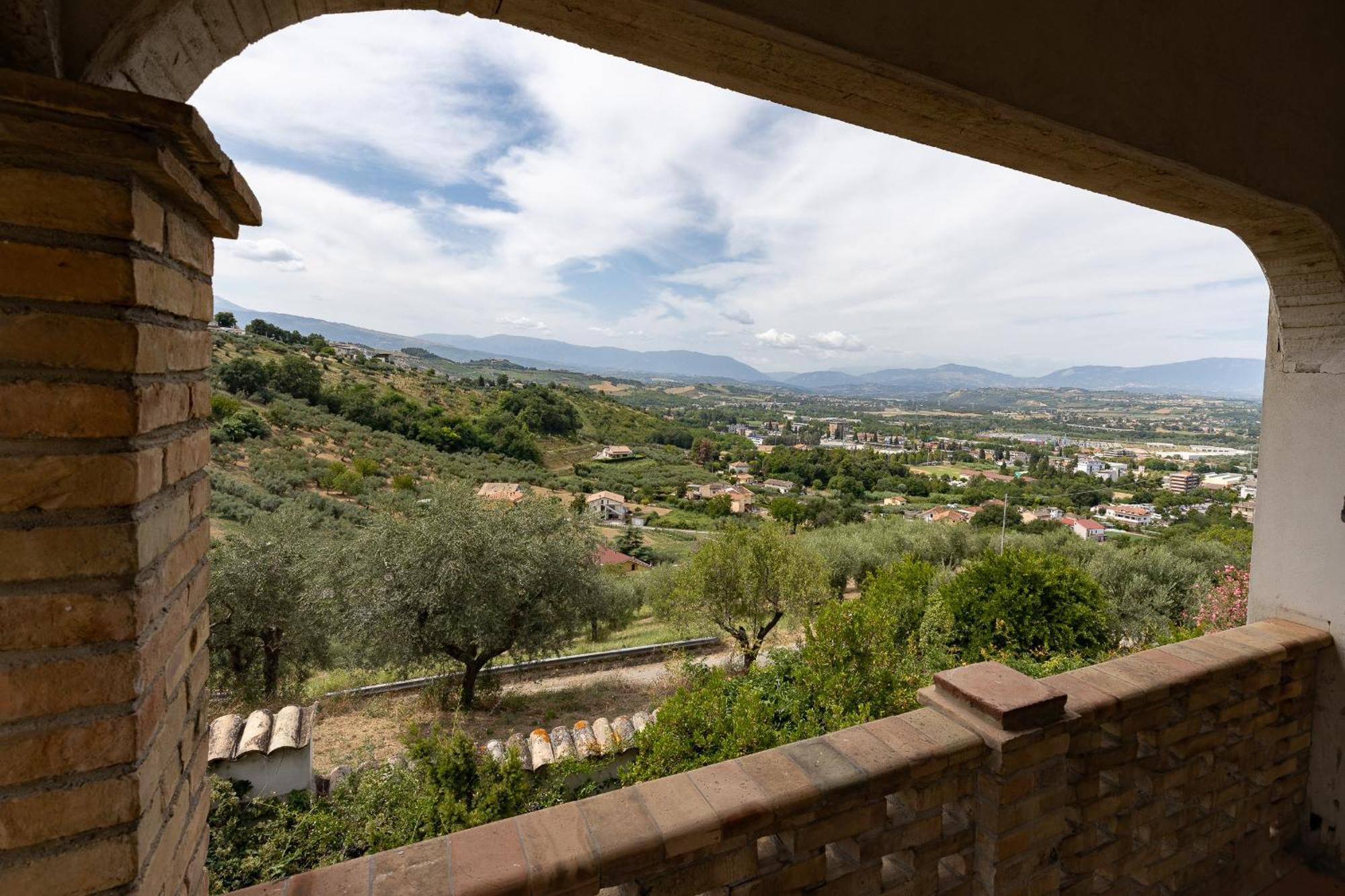 B&B Villa Dei Desideri Chieti Eksteriør billede