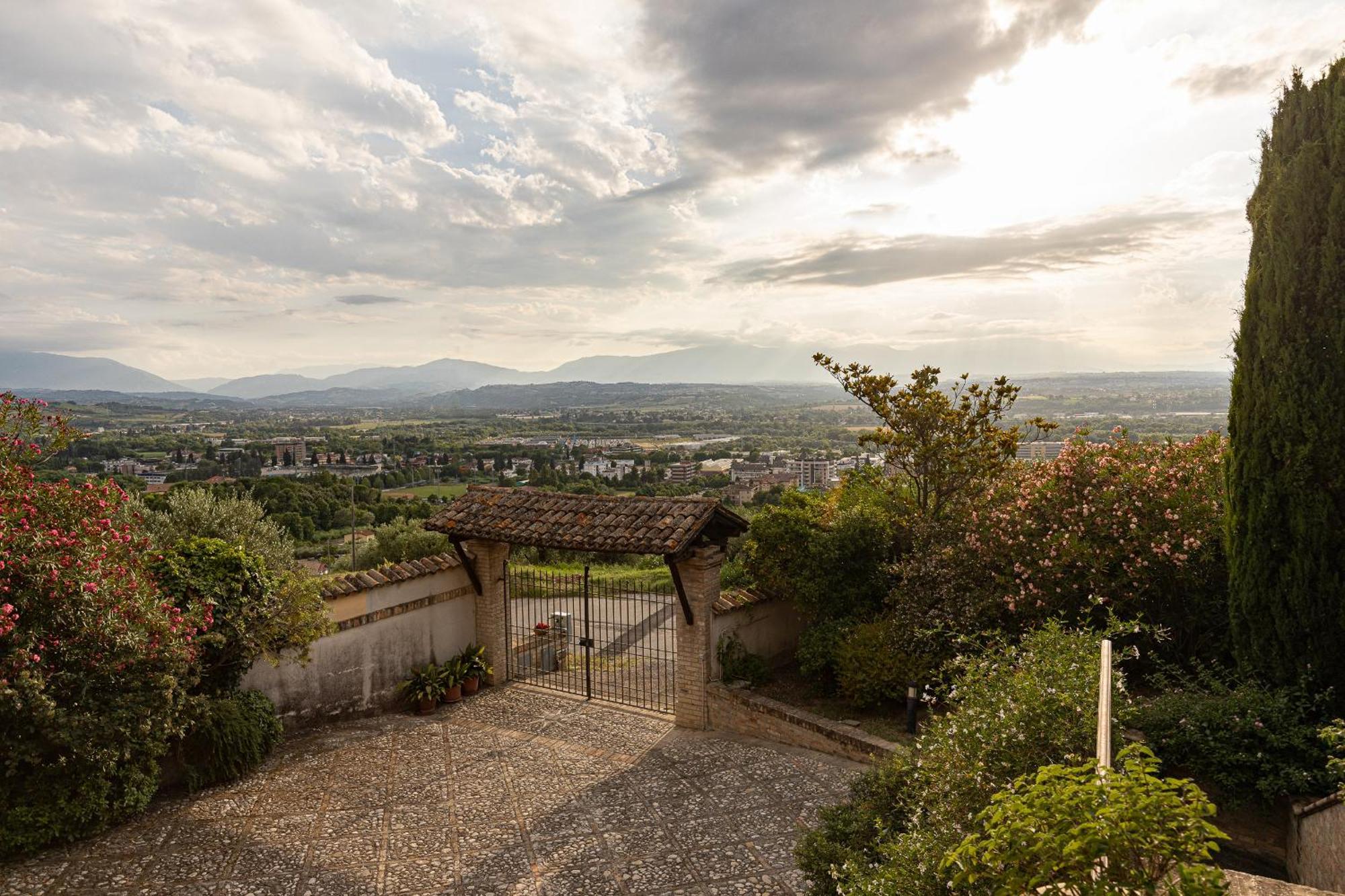 B&B Villa Dei Desideri Chieti Eksteriør billede