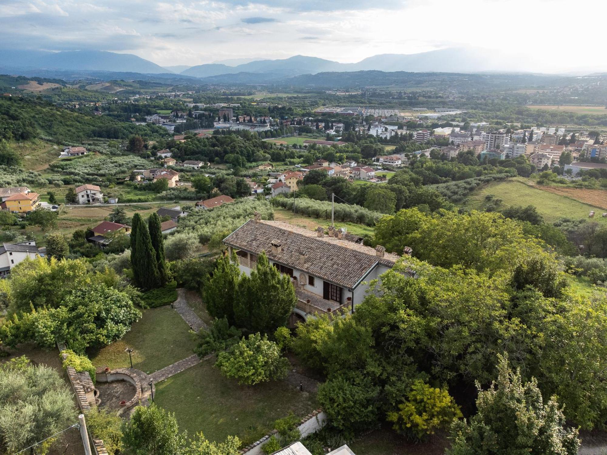B&B Villa Dei Desideri Chieti Eksteriør billede